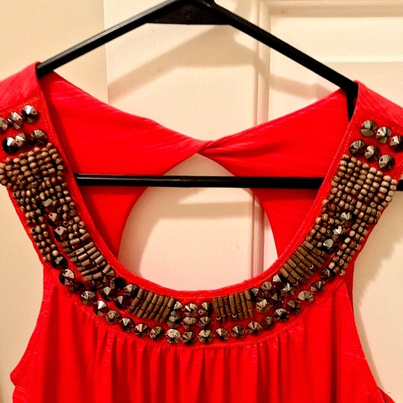 🆕🔥EXPRESS SILKY BURNT ORANGE EMBELLISHED BRONZEMOCK NECK SLEEVELESS&FITTED TOP - Picture 4 of 6